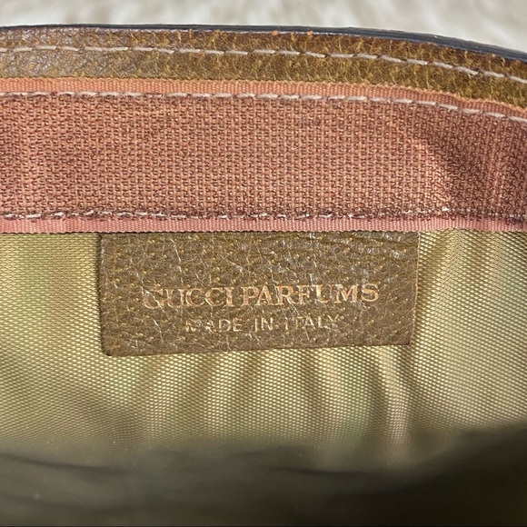 Gucci Parfums Sherry Clutch Bag - Picture 3 of 13